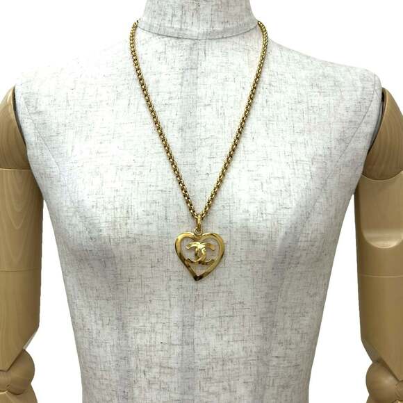 CHANEL Vintage Coco Mark Heart Motif GP Necklace Gold 21985